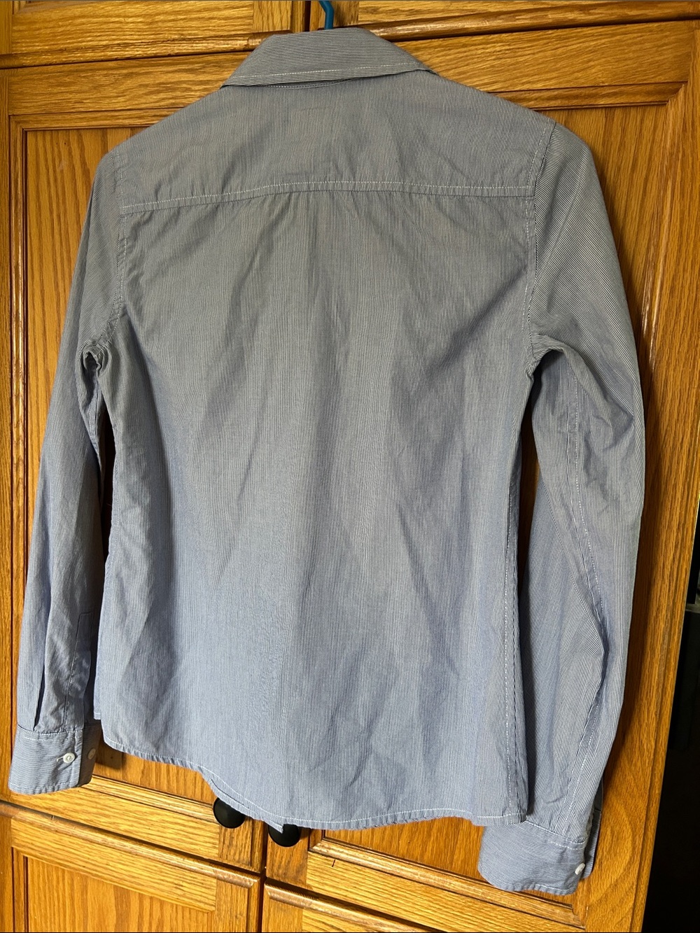 Talula Light Blue Women's Long-Sleeve Button-Down Shirt - Picture 2 of 3